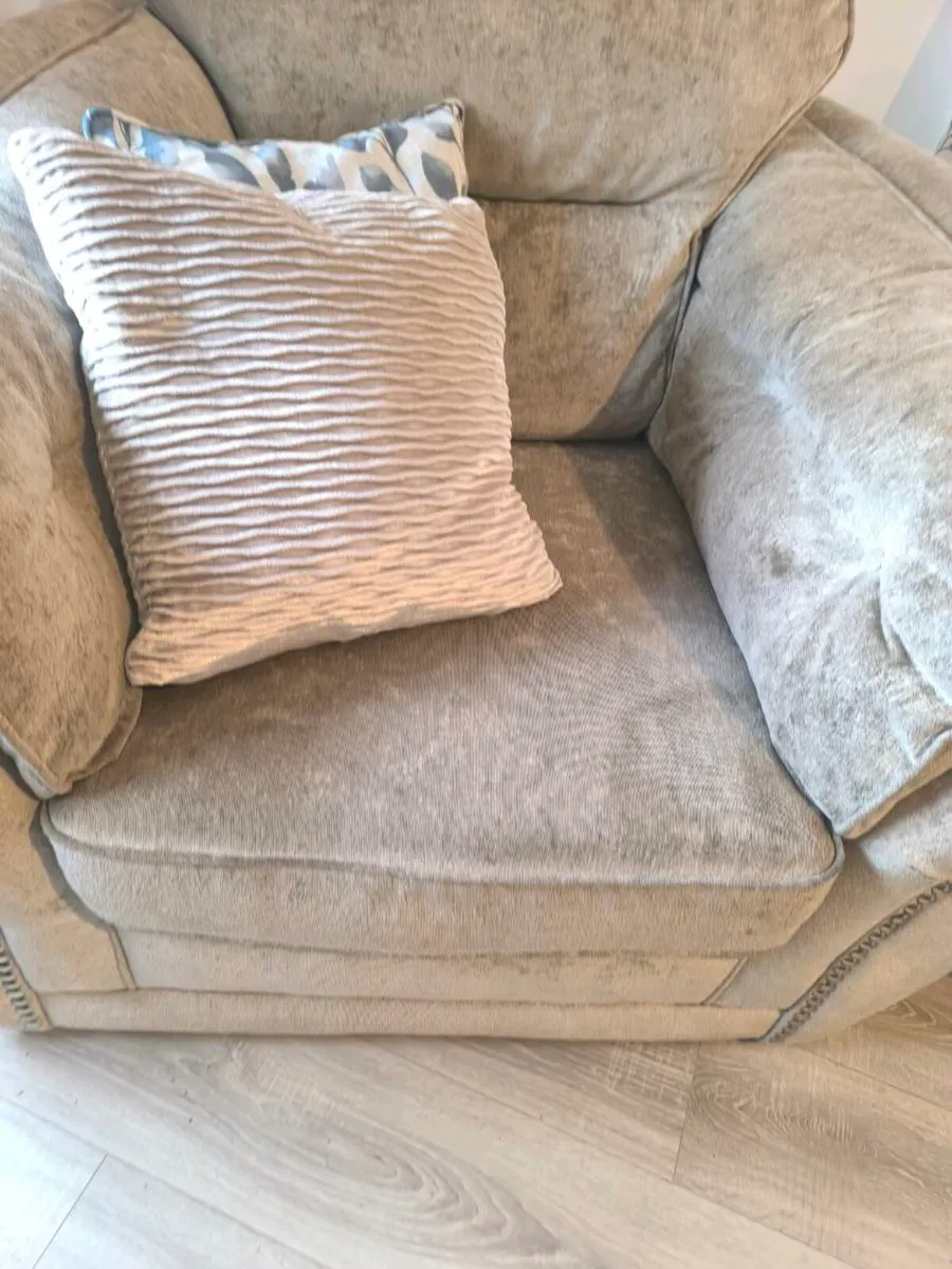 3 1 1 sofa suite - Image 4