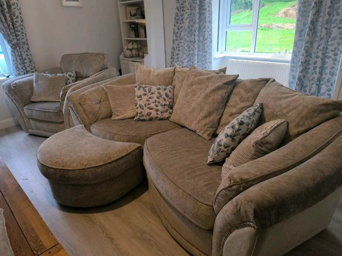 3 1 1 sofa suite - Image 1