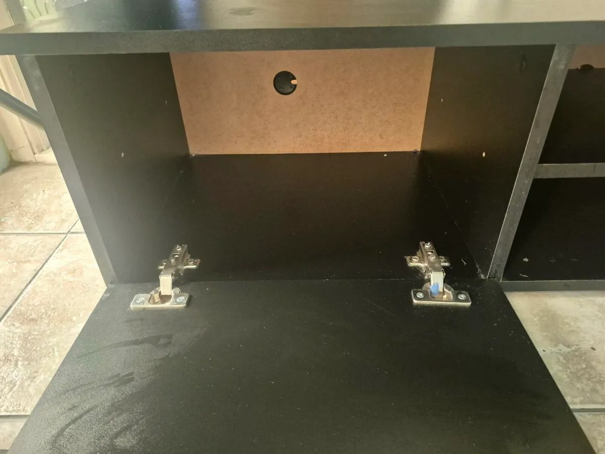 Tv table - Image 2