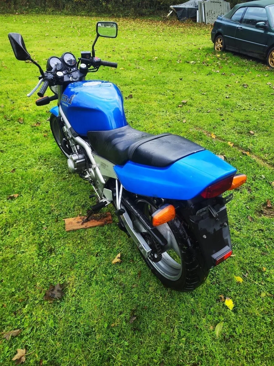 Honda cb1 400 Suzuki gsf1200 - Image 4