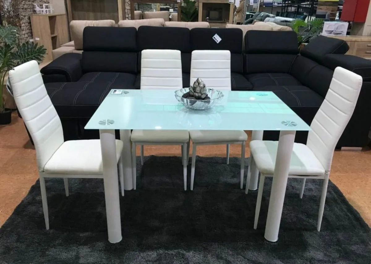 Glass Dining Table Set 4 chairs Free delivery - Image 3