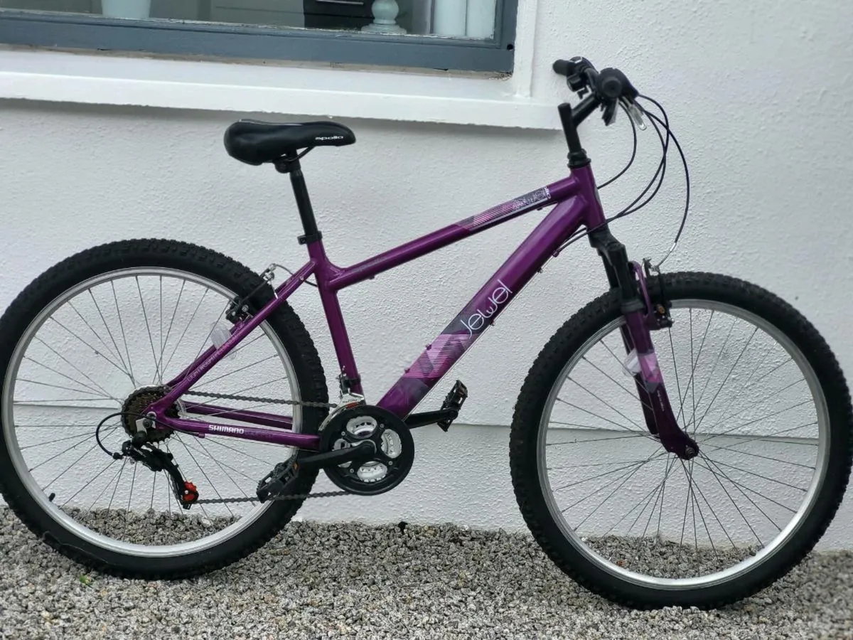 FEMALE BIKE 27.5 wheels used in working order - Image 1
