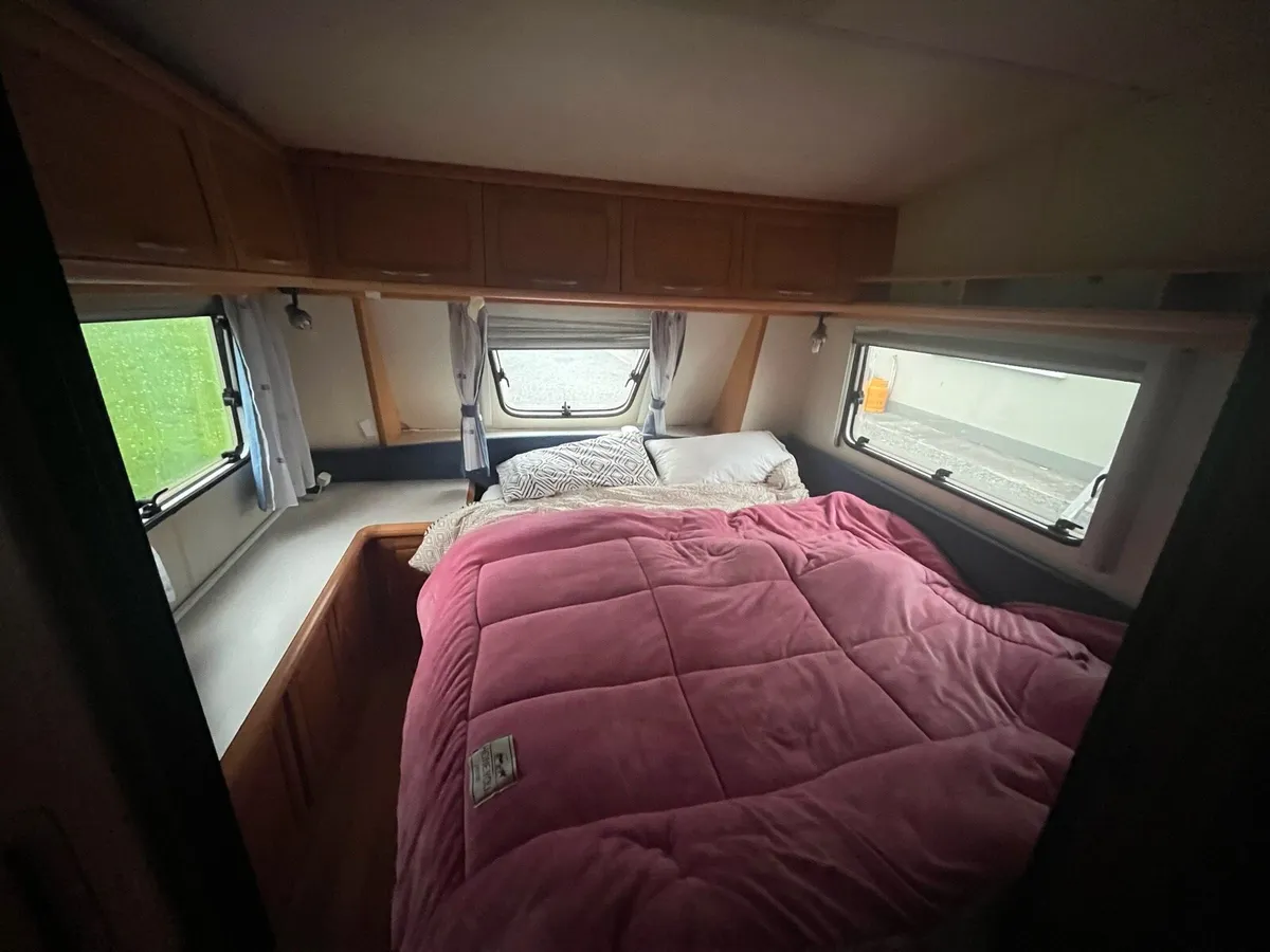Hobby Caravan 4 Berth - Image 3