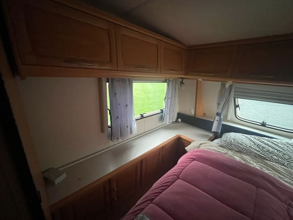 Hobby Caravan 4 Berth - Image 4