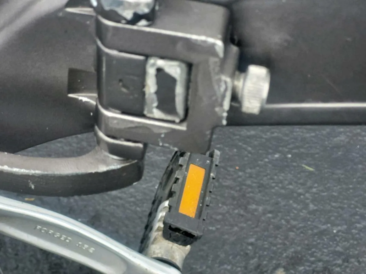 FOLDING BIKE LIGHT USED IN WORKING ORDER - Image 4