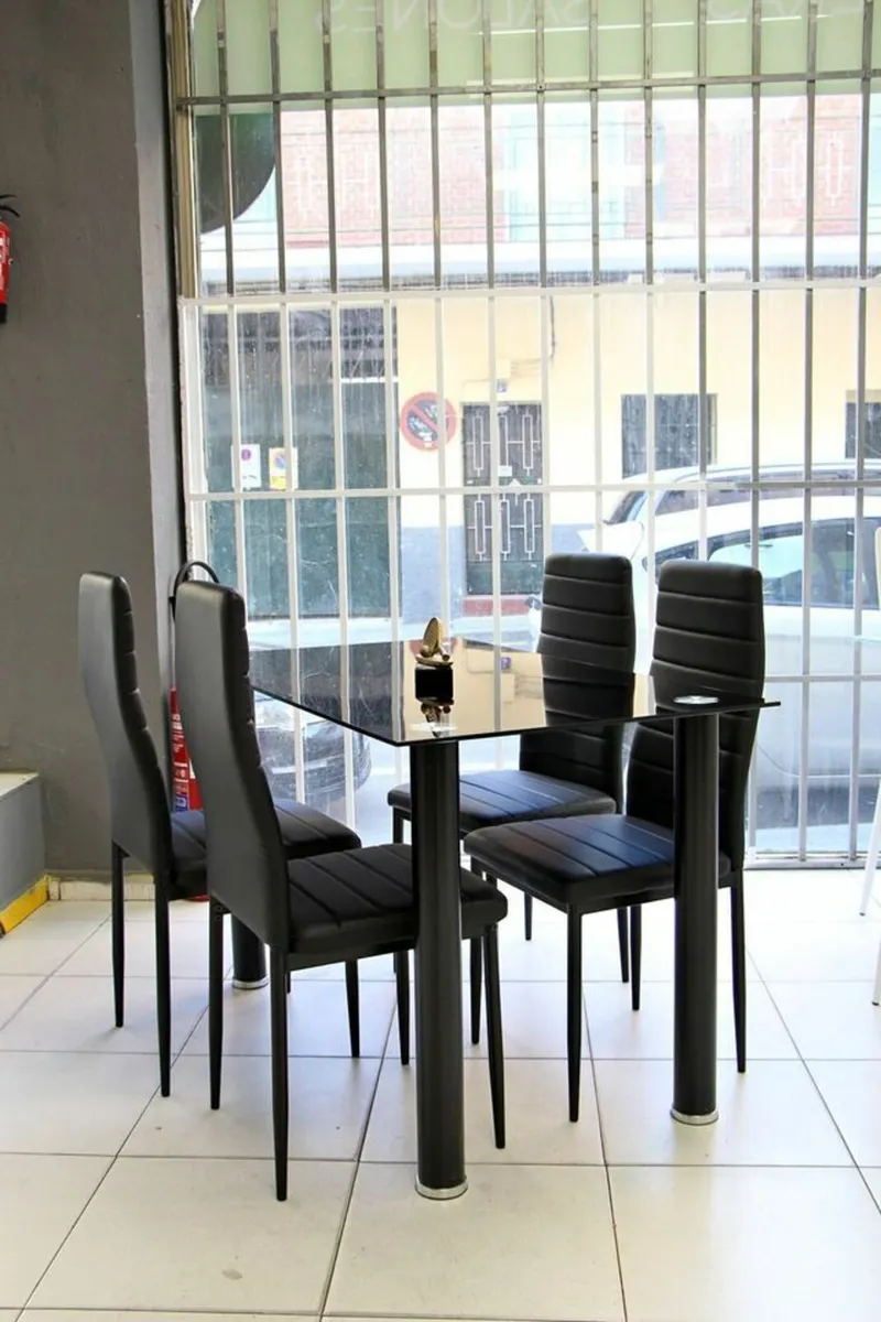Glass Dining Table Set 4 chairs Free delivery - Image 2