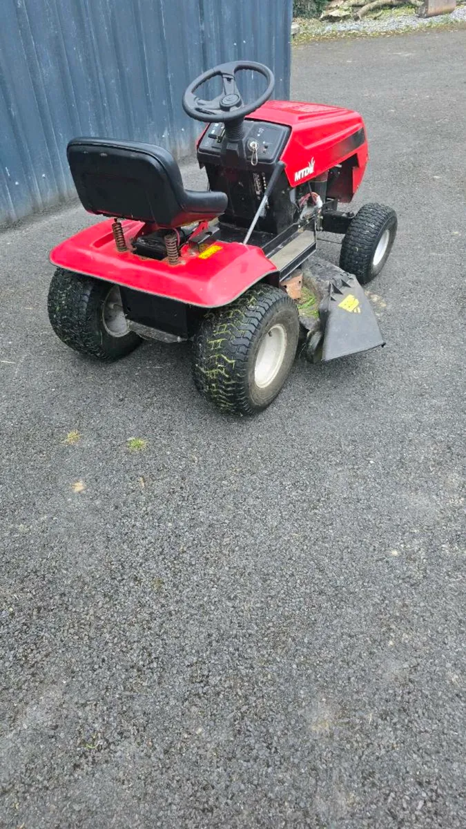 TRACTOR MOWER BRIGGS STRATTON - Image 2