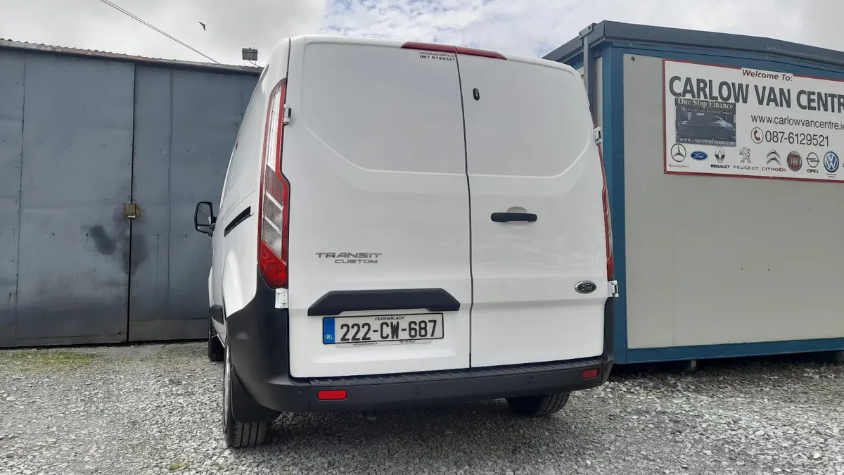 222 Ford Transit Custom 2.0 tdci 130 swb - Image 4