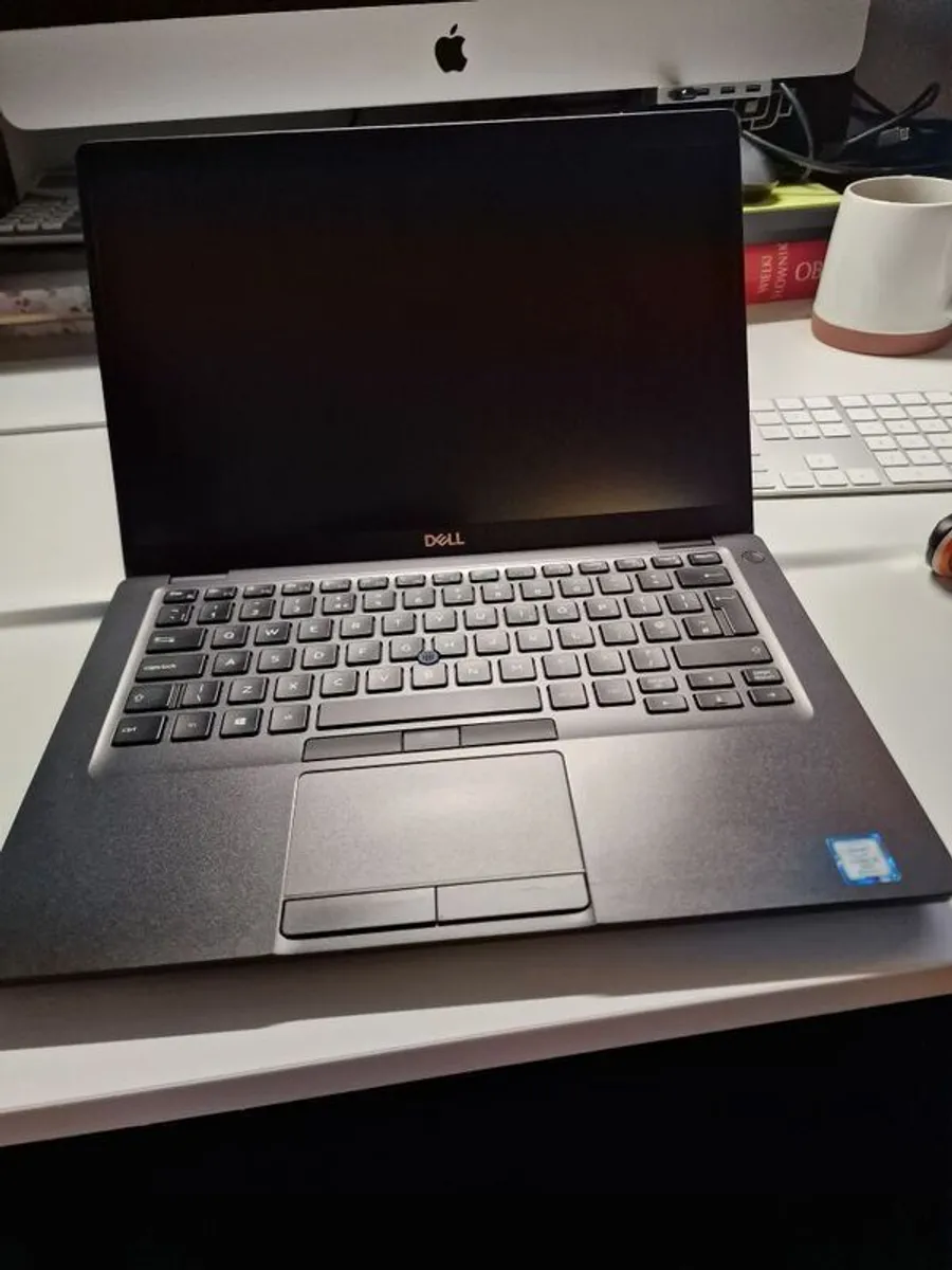 Dell Latitude 5400 - Image 1