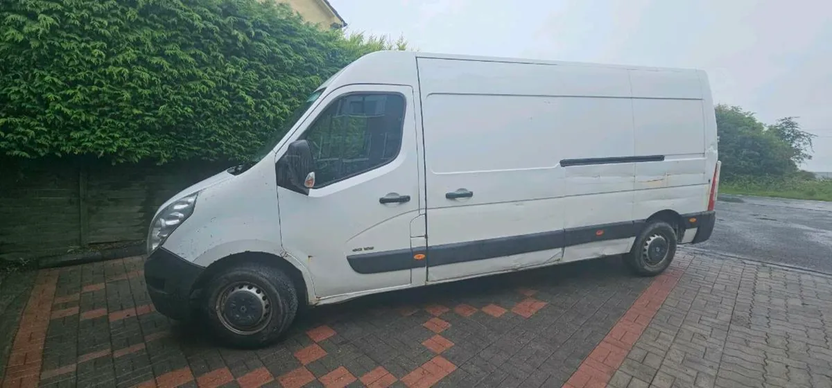 Renault Master - Image 3