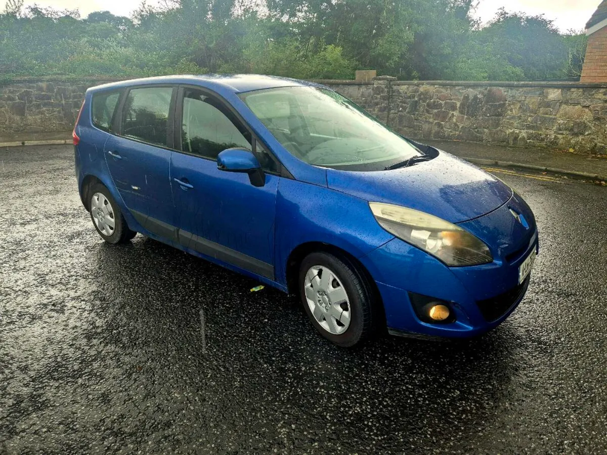 2011 RENAULT SCENIC 7 SEATER - Image 2