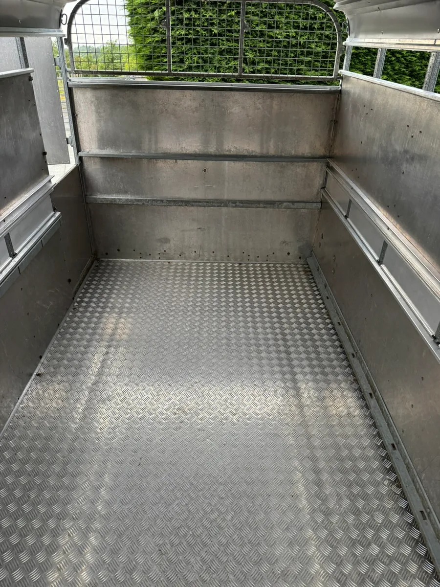 Ifor Williams livestock trailer - Image 1