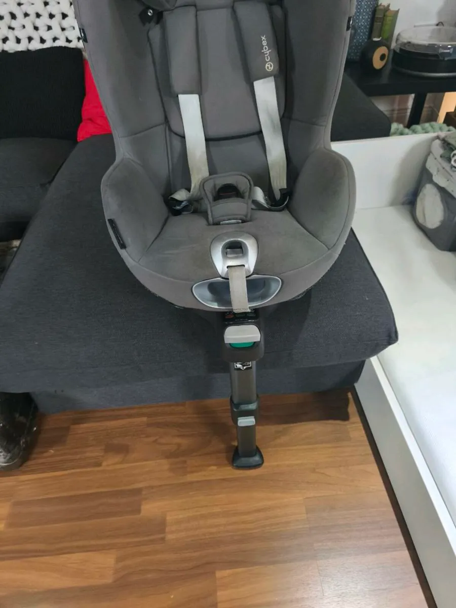 Sirona Z i-Size Car Seat - Image 2