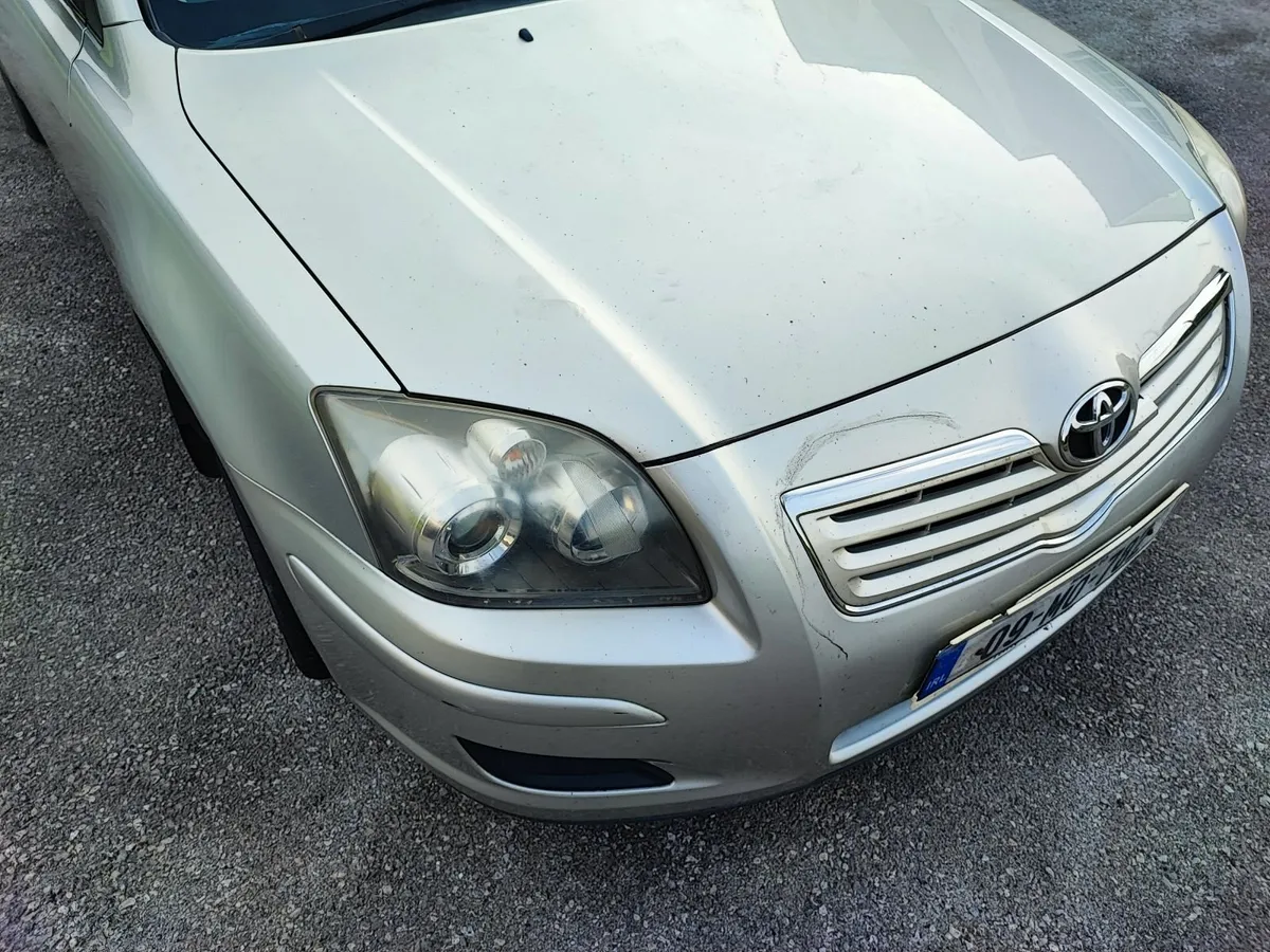 Toyota Avensis 2009 - Image 3