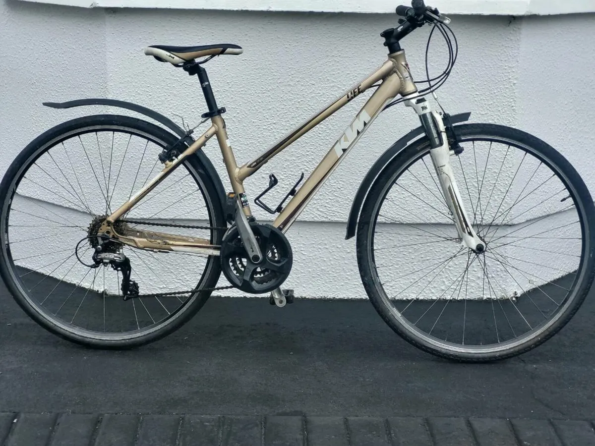 LADIES USED KTM HYBRID BIKE. READY TO CYCLE AWAY - Image 1