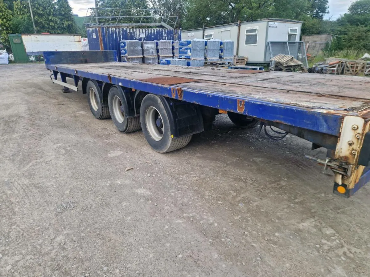 Stepframe trailer - Image 1