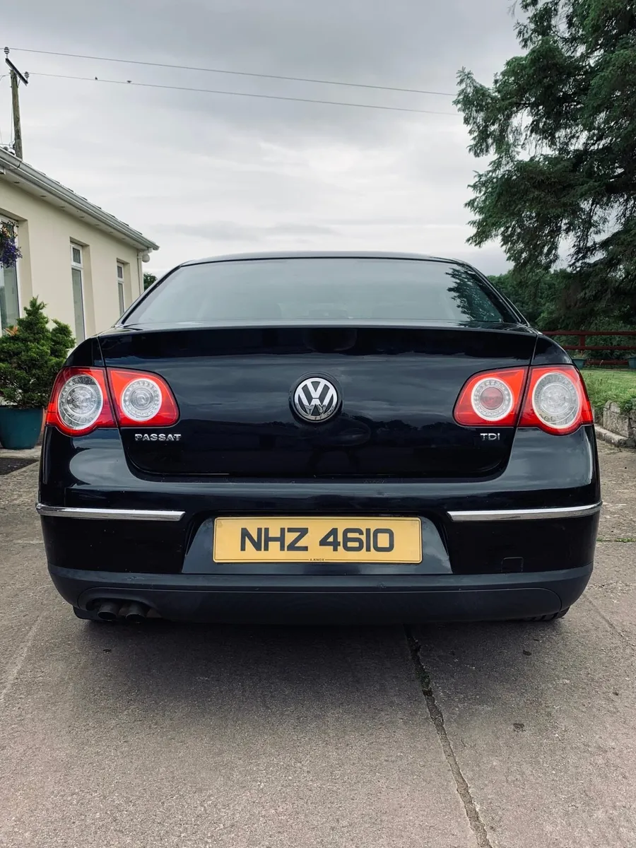 Volkswagen Passat 2006 - Image 4