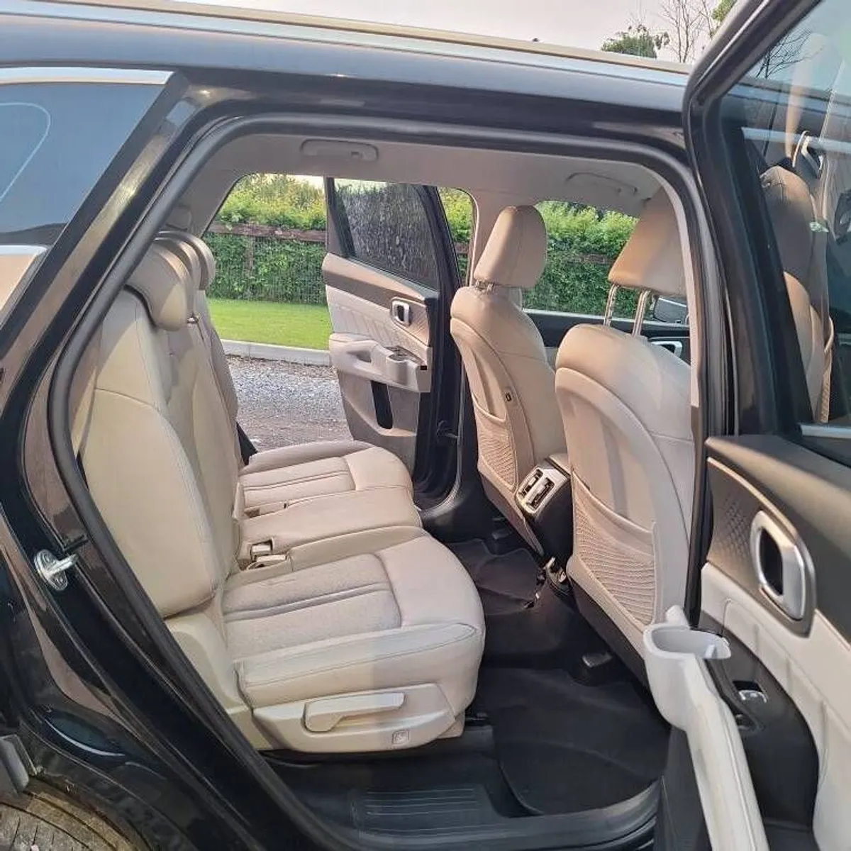 2021 Kia Sorento - Image 4