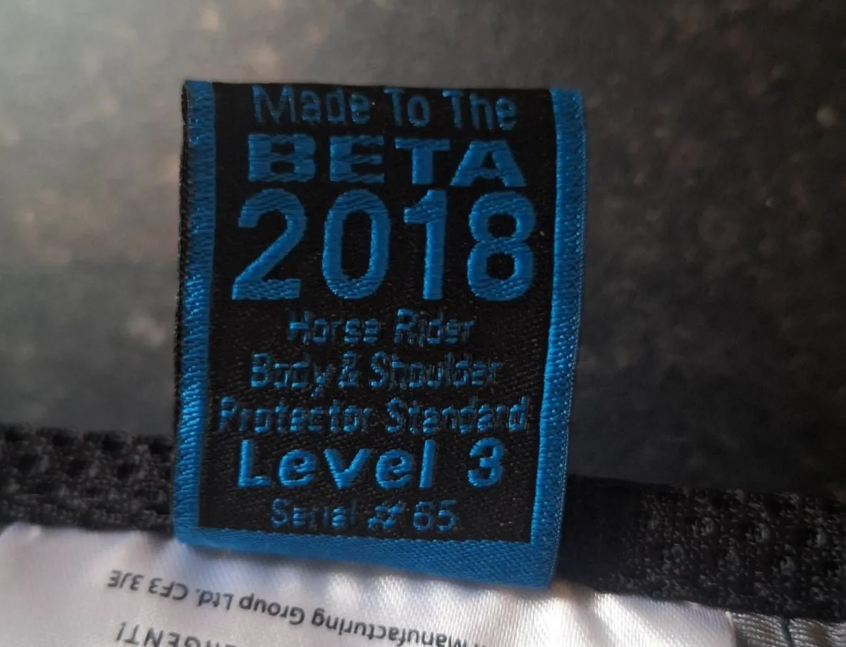 Back protector for child - Image 2