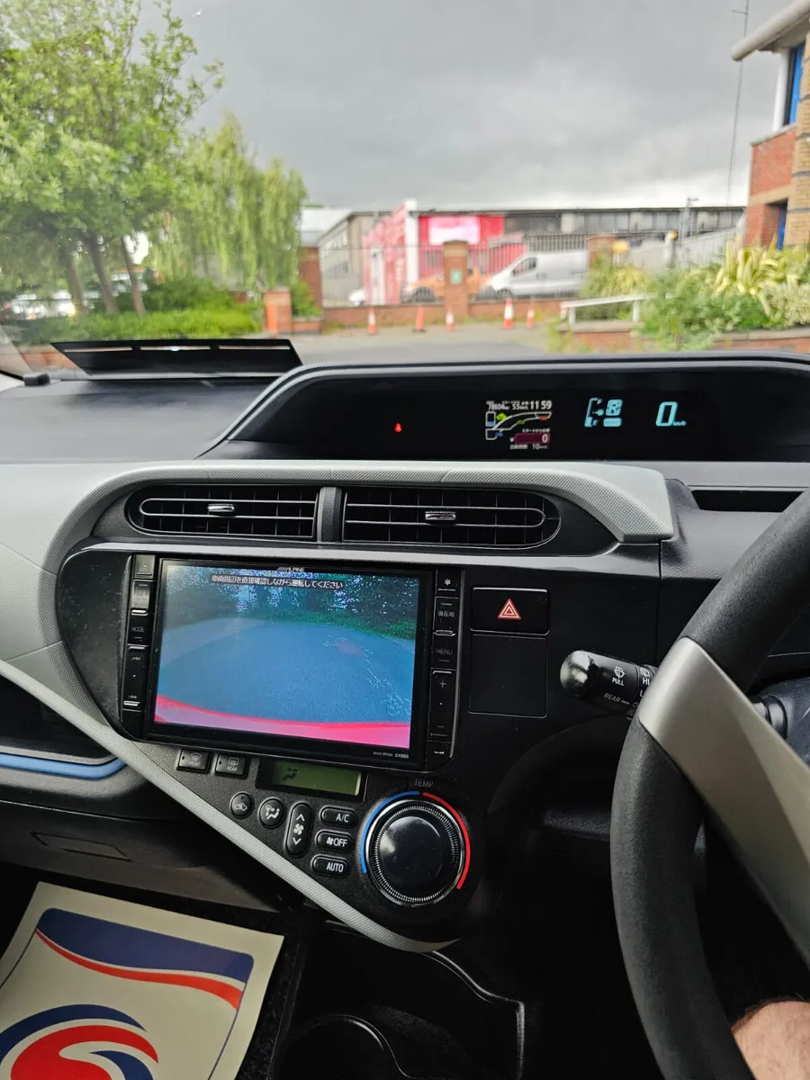 Toyota Aqua 2014 Automatic - Image 3