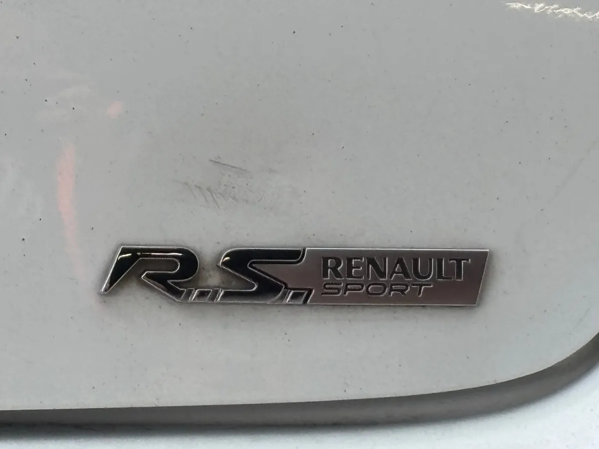 Renault Clio RS Cup 2012 - Image 1