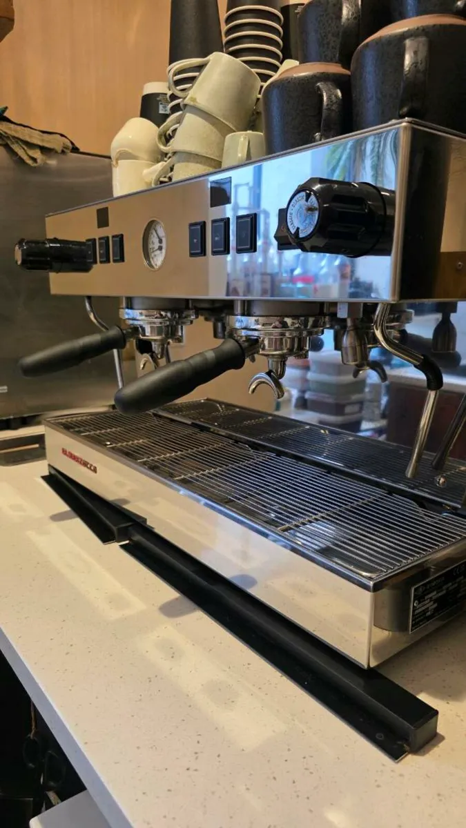 Coffee machine - Image 2