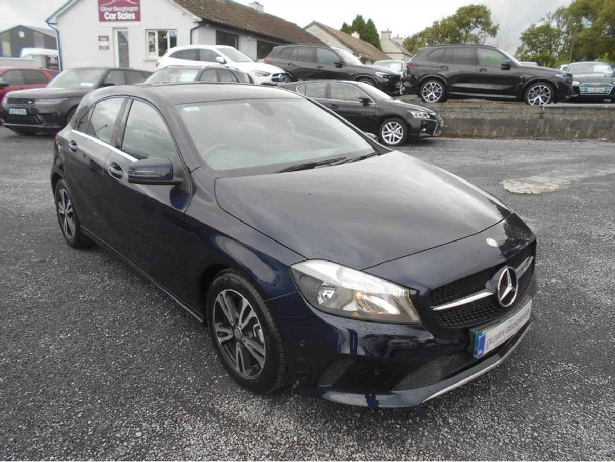 Mercedes-Benz A-Class A180 D SE Executive (camera - Image 1