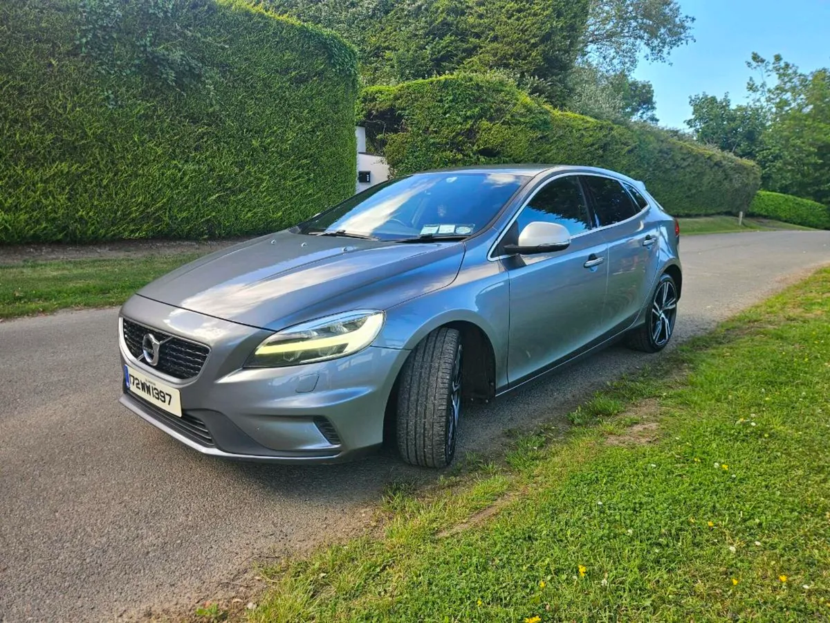 Volvo V40 2.0 D4 R-design 190HP 5DR 2017 - Image 3
