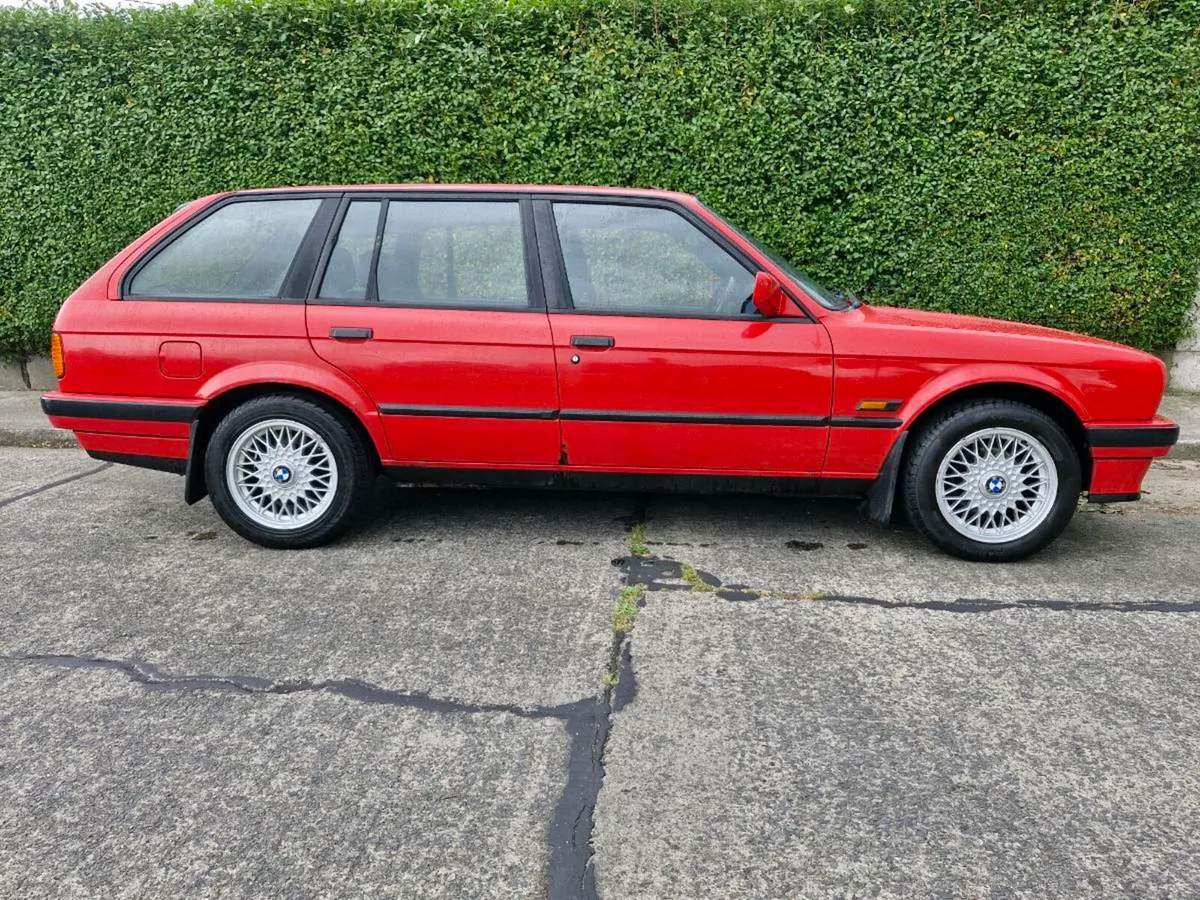 Bmw 316i E30 Touring 1 Owner 2 Keys Full History - Image 1