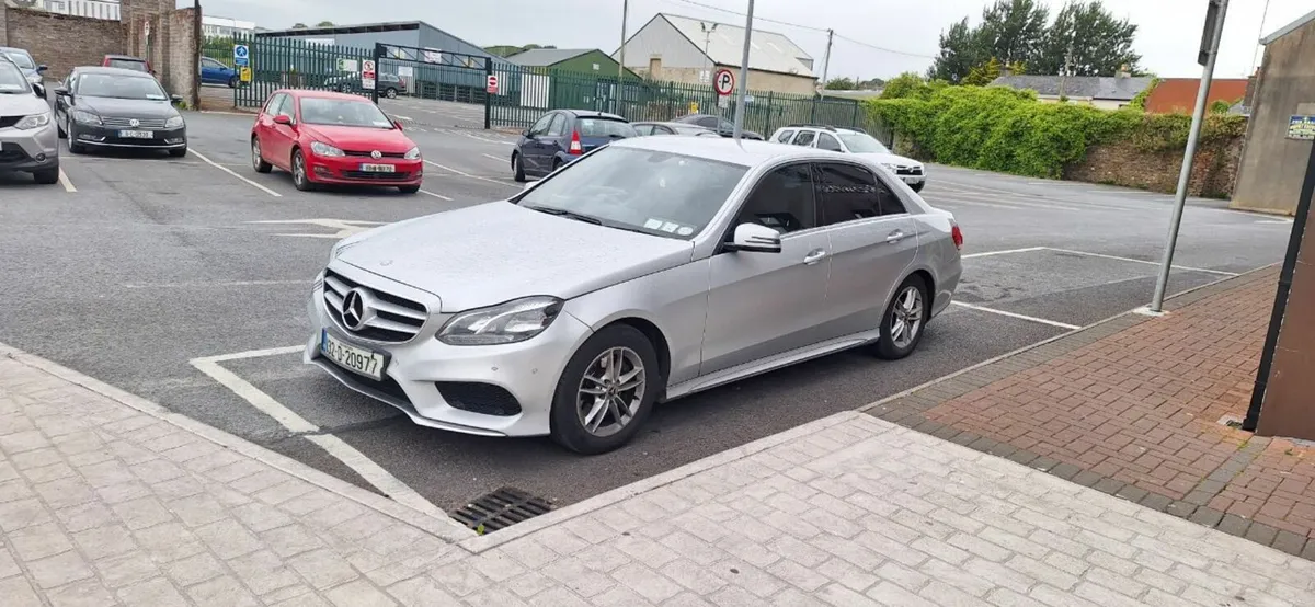 Mercedes-Benz E-Class 2013 - Image 1