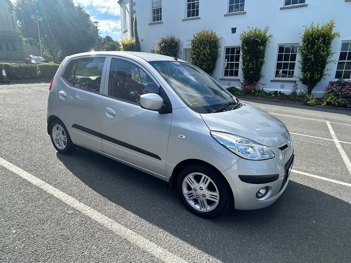 Hyundai i10 - Image 1
