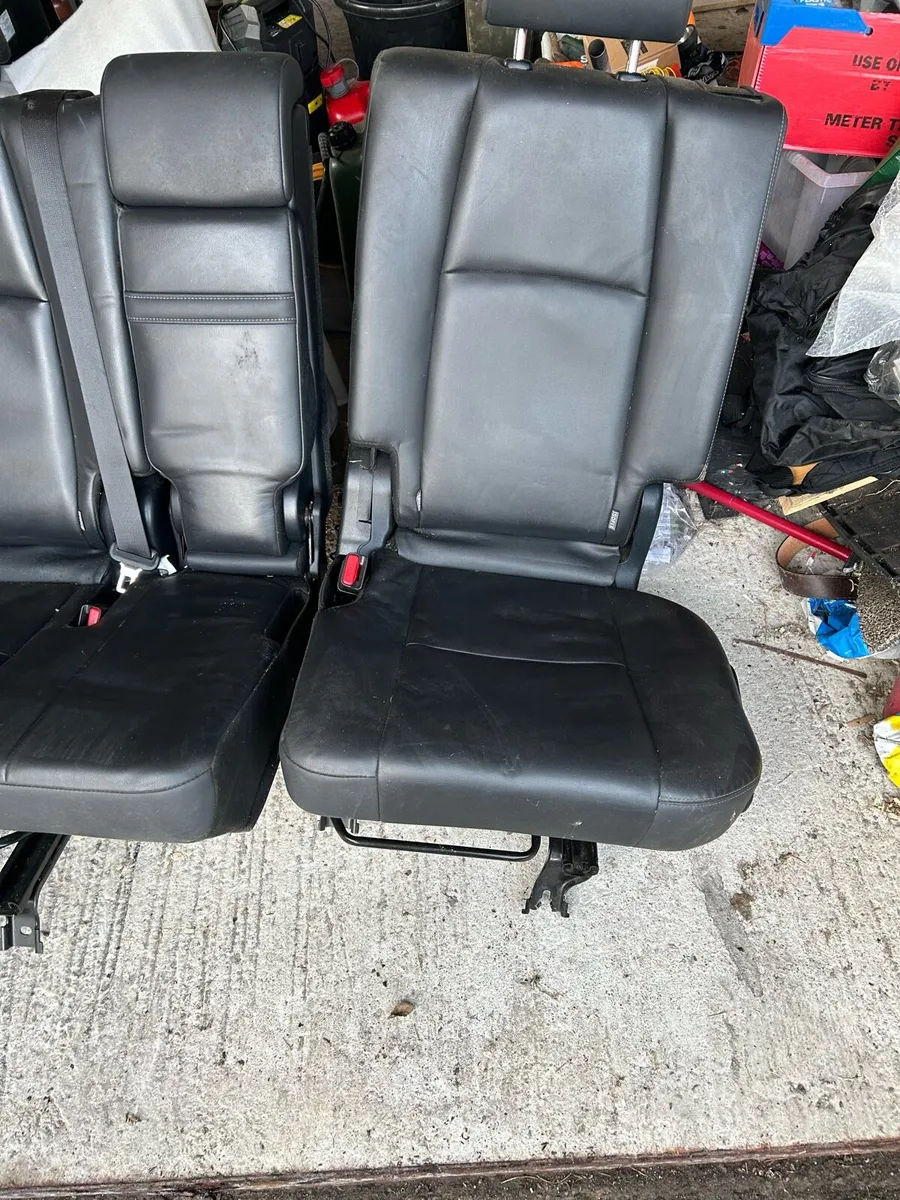 Toyota Landcruiser Leather Seats - Image 2