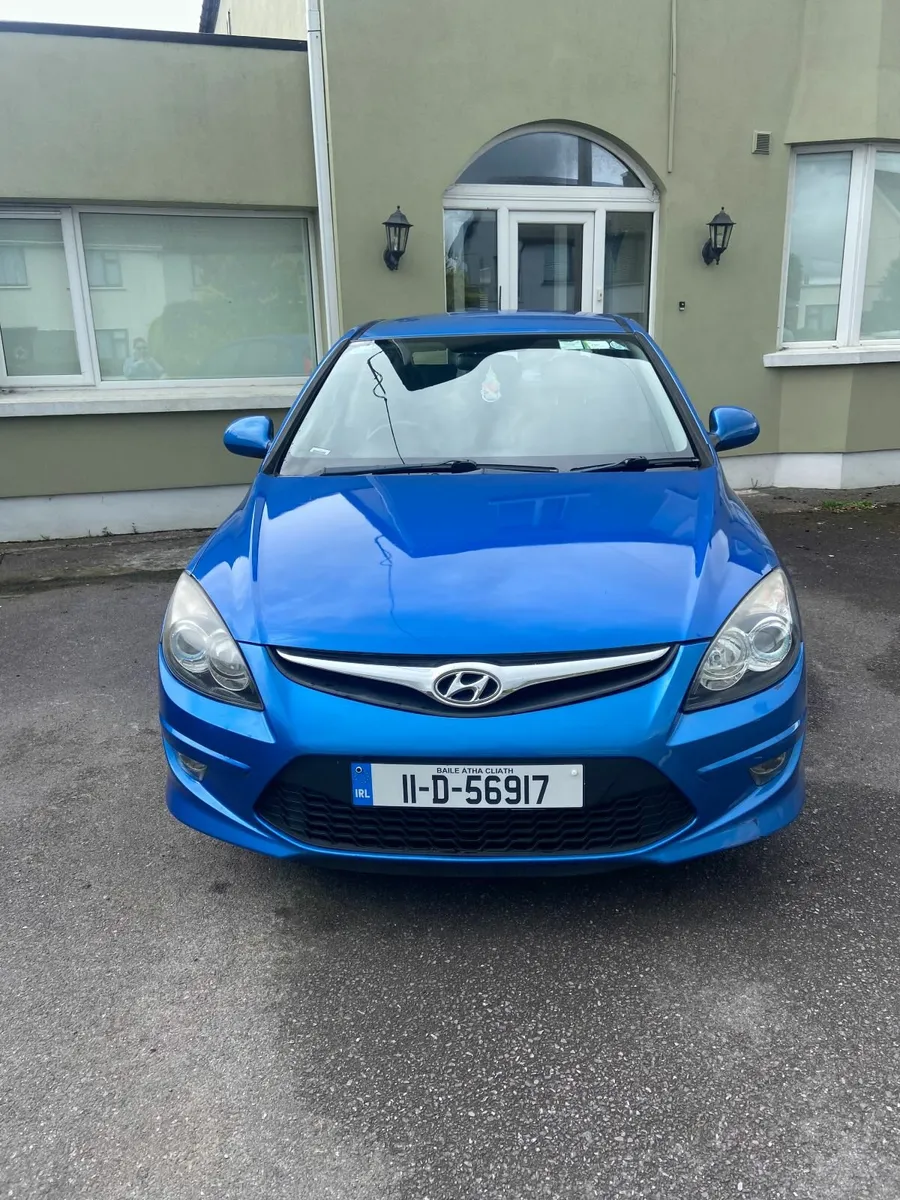 Hyundai i30 2011 - Image 1