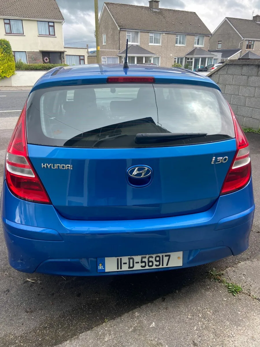 Hyundai i30 2011 - Image 2