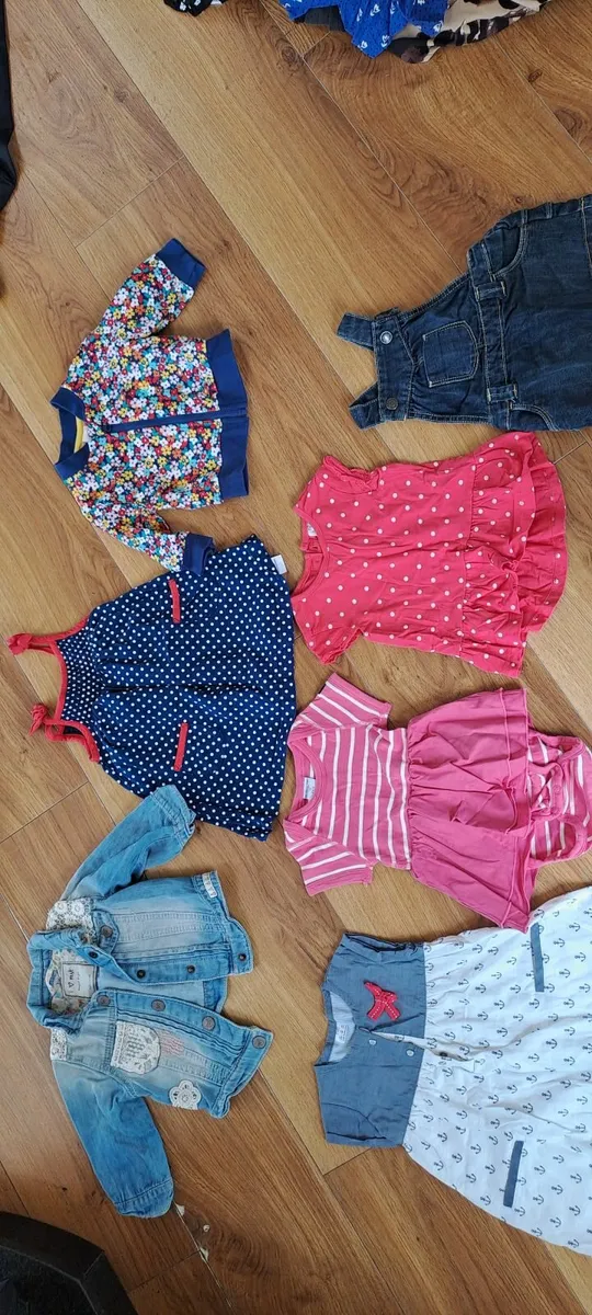 Baby girls clothes - Image 2