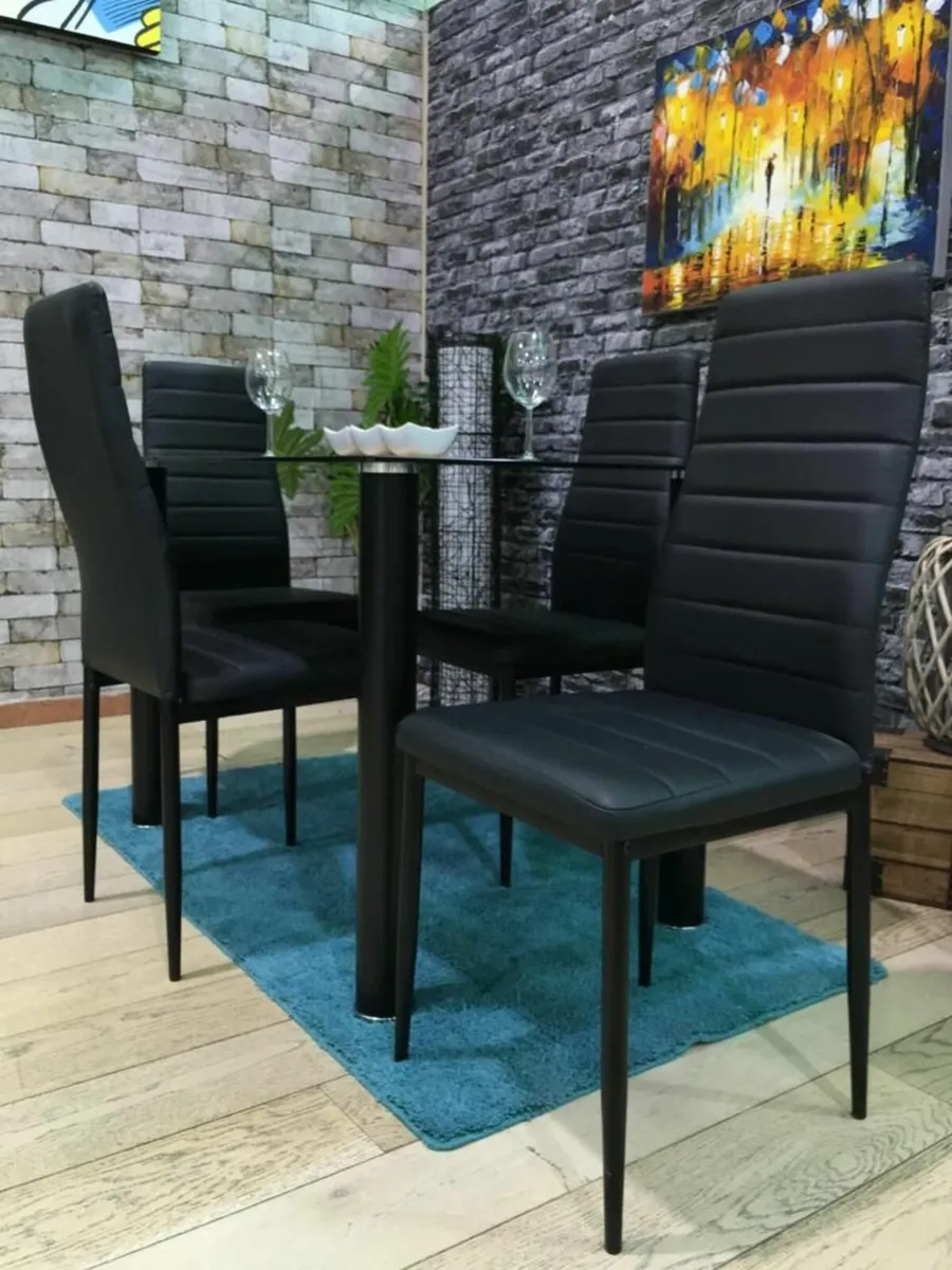 Glass Dining Table Set 4 chairs Free delivery - Image 3