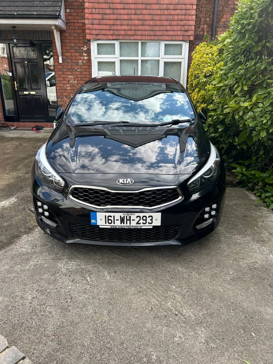 Kia Ceed 2016 - Image 4