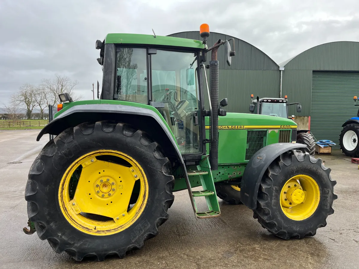John Deere 6600 - Image 3
