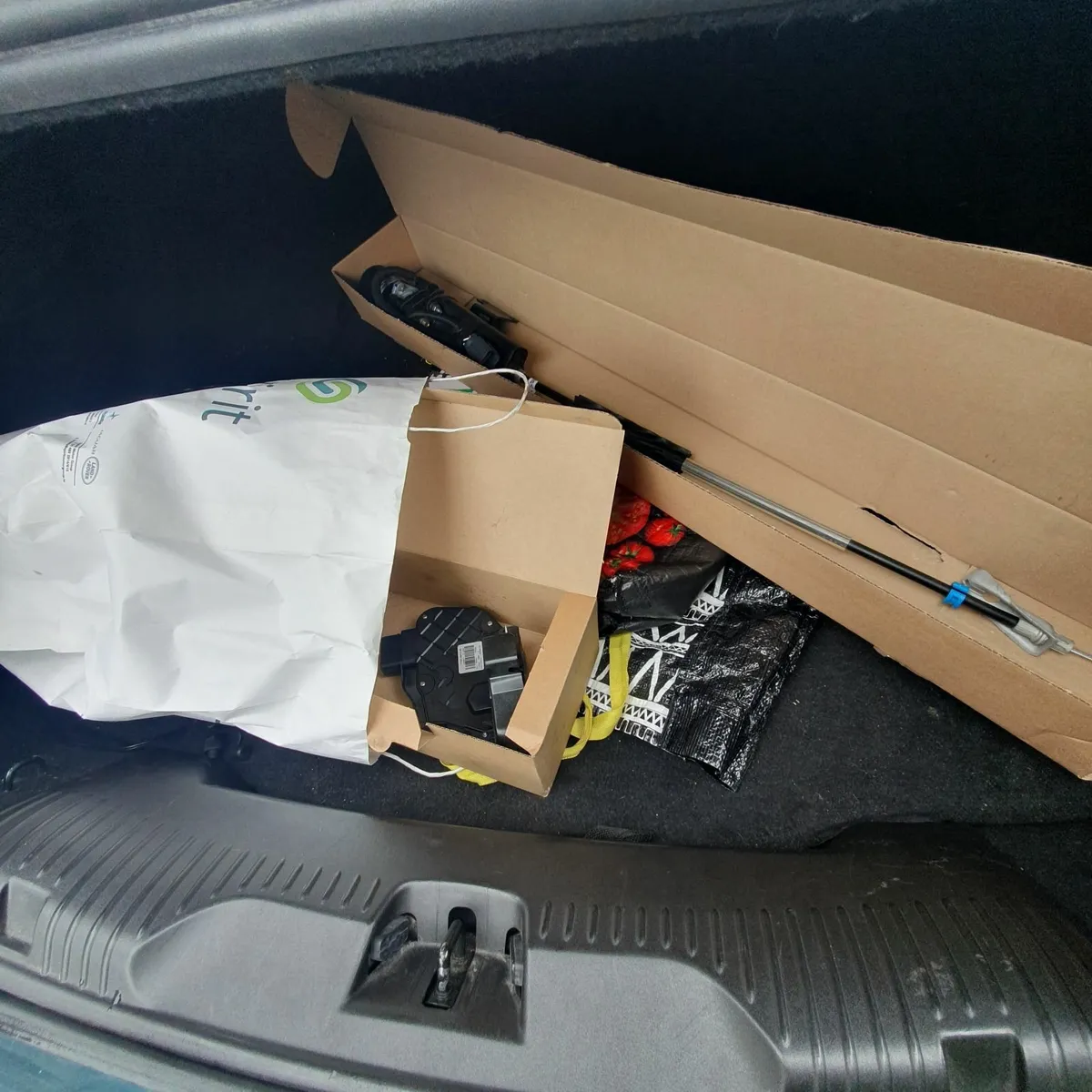Jaguar XF 2013 - Image 3