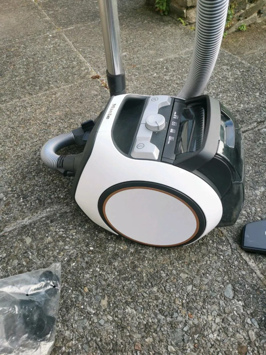 Miele hoover for sale - Image 2