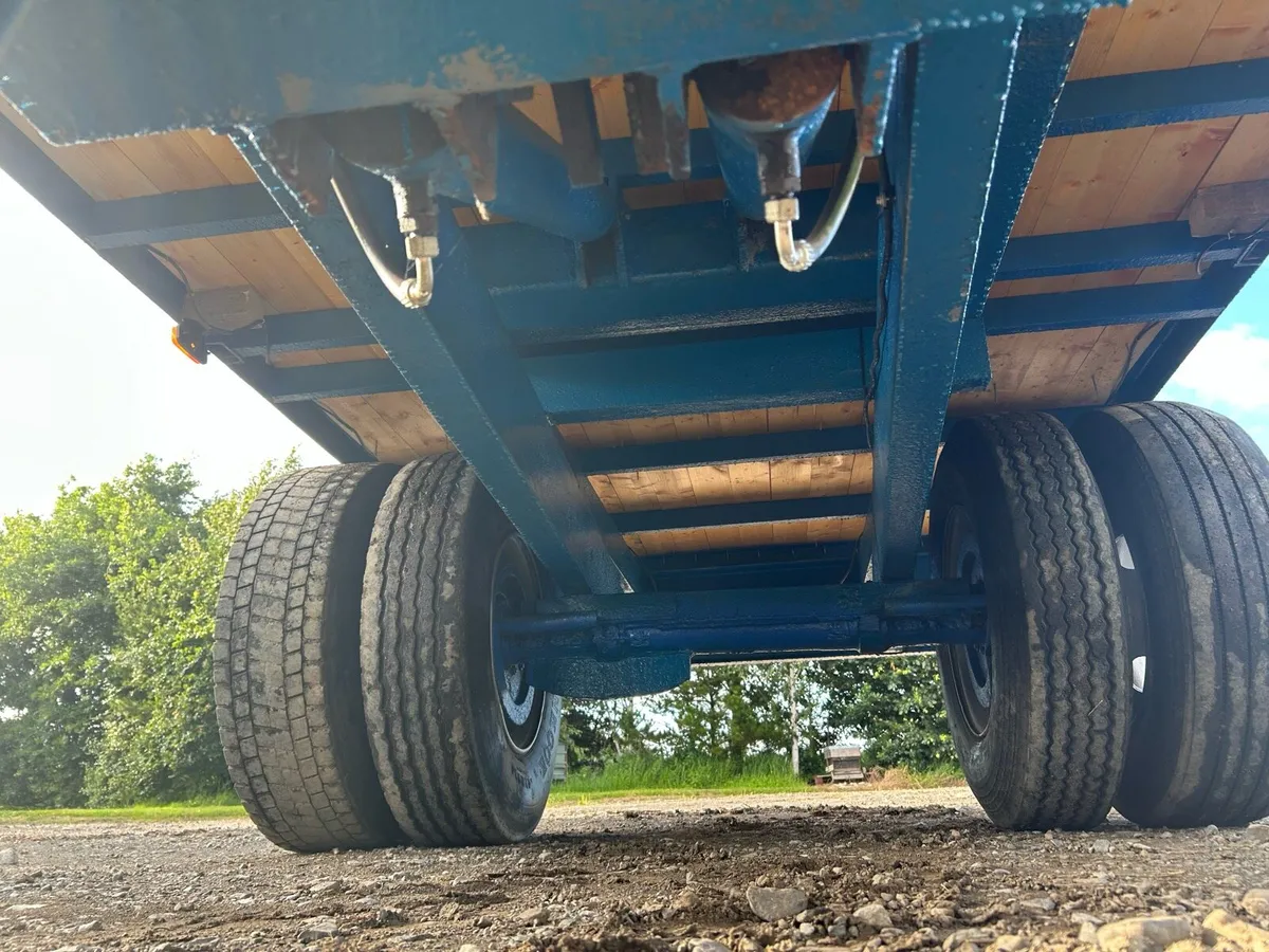 Grain trailer - Image 2