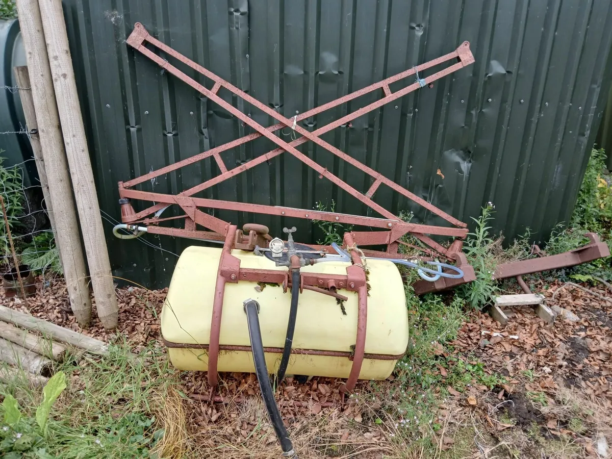 Hardi Sprayer