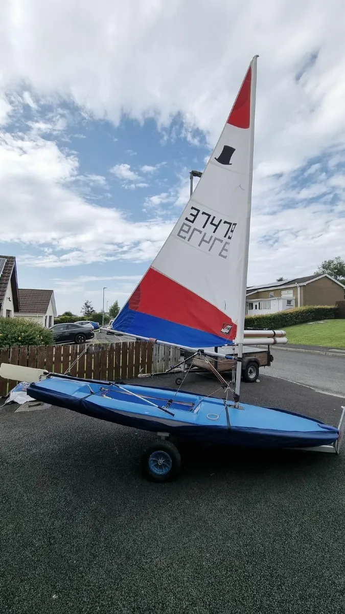 Topper dinghy - Image 1