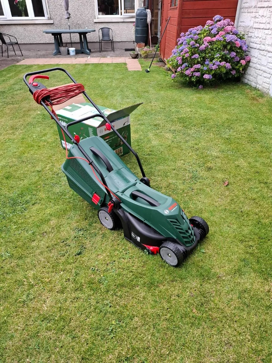 Lawnmower - Image 1