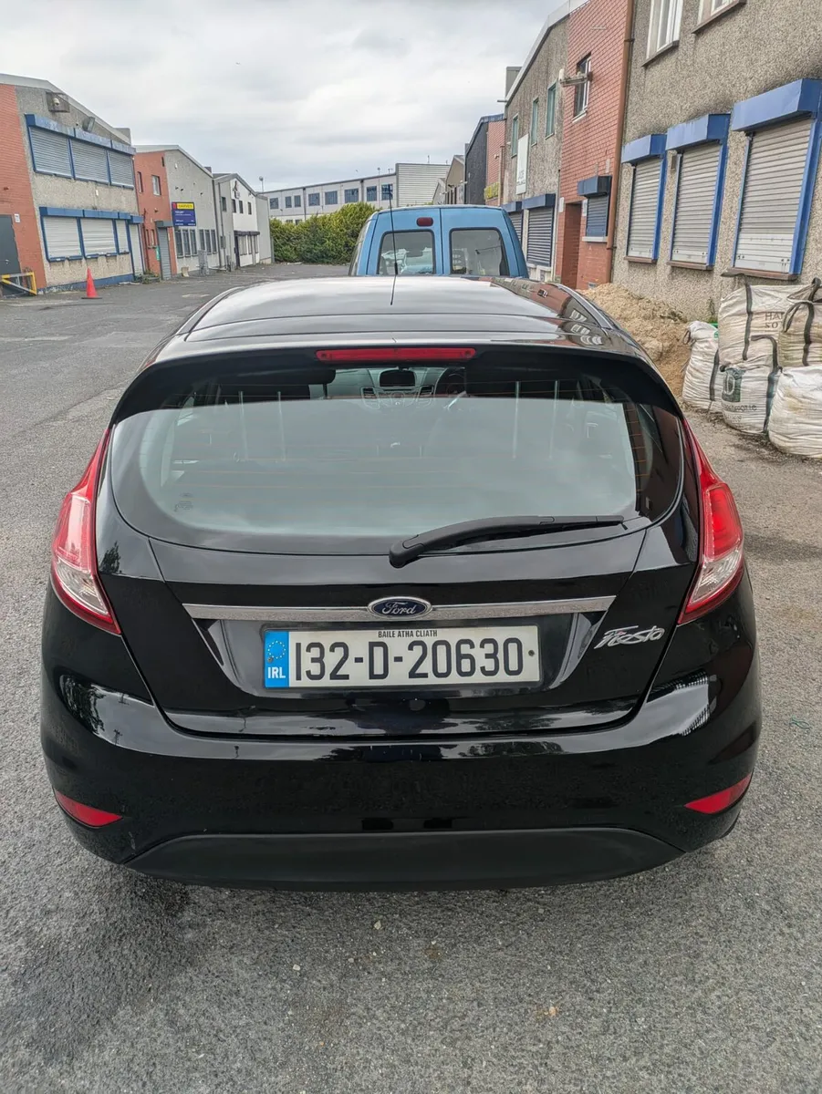 Ford Fiesta - Image 2
