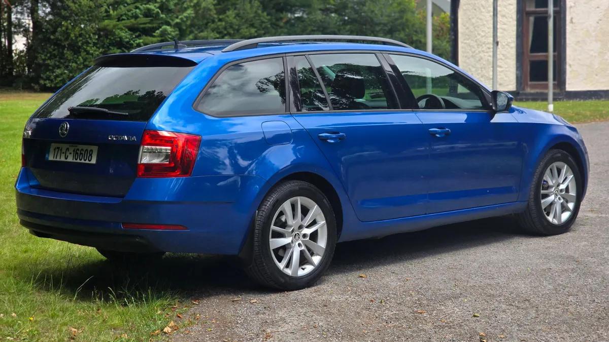 2017 Skoda Octavia 2.0 TDI 150BHP SE - Image 4
