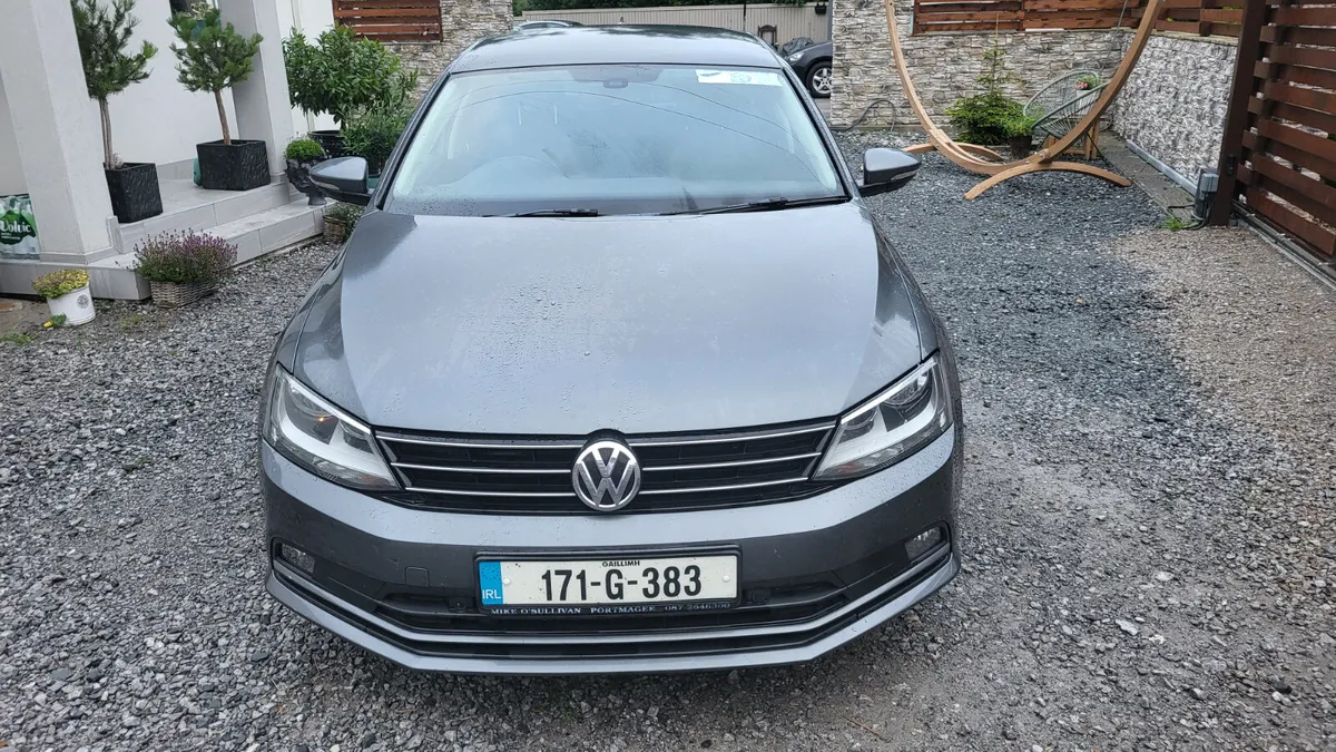 172 Volkswagen Jetta 2.0TDI HIGHLINE - Image 2