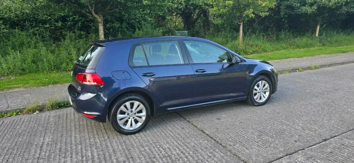 2015 Volkswagen Golf 1.2 TSI Automatic - 54,300 km - Image 2