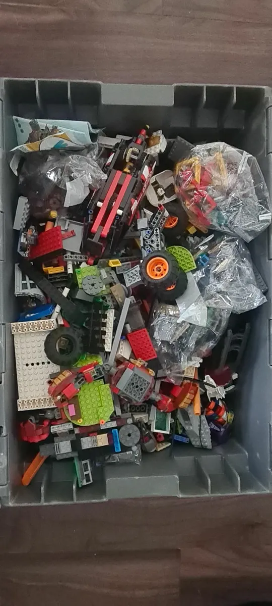 Lego - Image 2