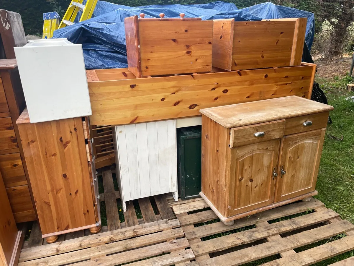 Furniture clear out sale - Image 2